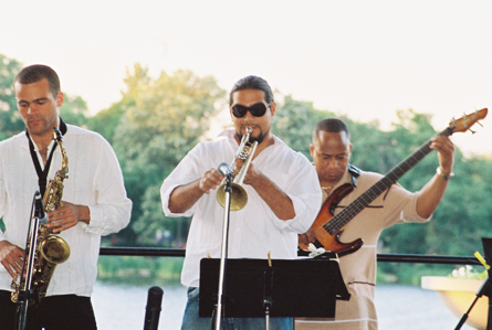 Greg Ward, Victor garcia & Victor Miranda