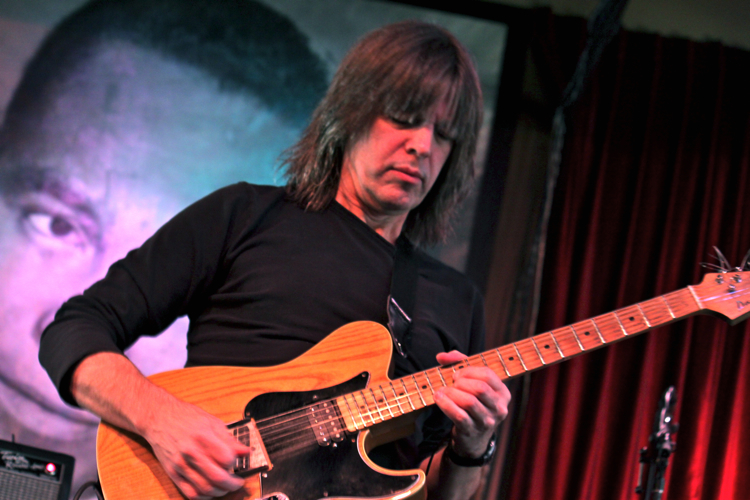 Mike Stern