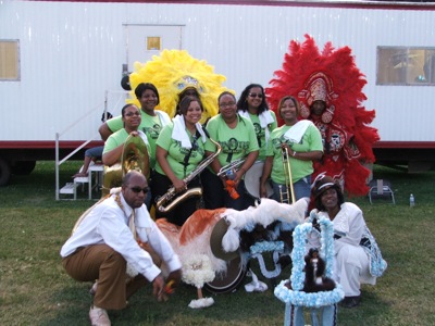 Pinettes & 2nd Line Dancers