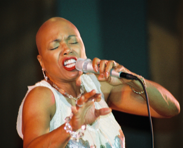 Dee Dee Bridgewater