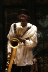 Mwata Bowden