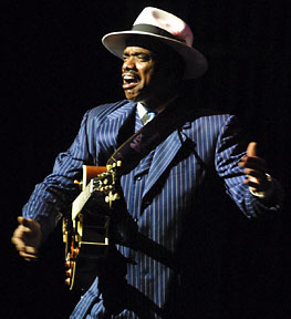 Nick
Colionne