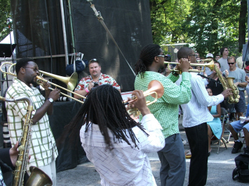 Corey Wilkes & Maurice Brown